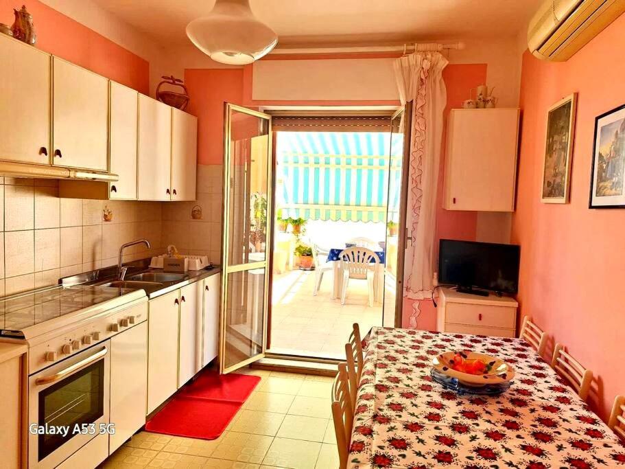 La Casa Di Tina Apartment Алгеро Екстериор снимка